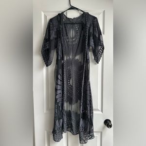 LACE EMBROIDERED FLORAL DUSTER